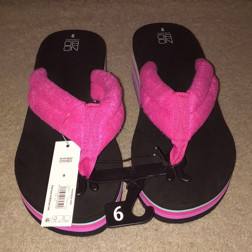 No Boundaries Platform Flip Flops Sandals